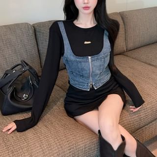Sisyphi-Sleeveless Zip-Up Denim Crop Top