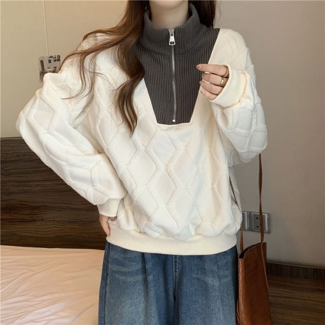 Sisyphi-Stand Collar Two Tone Half-Zip Sweatshirt