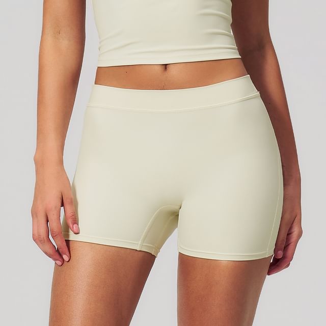 Skinniano-Mid Rise Plain Yoga Shorts