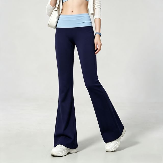Skinniano-Mid Rise Two Tone Flared Yoga Pants