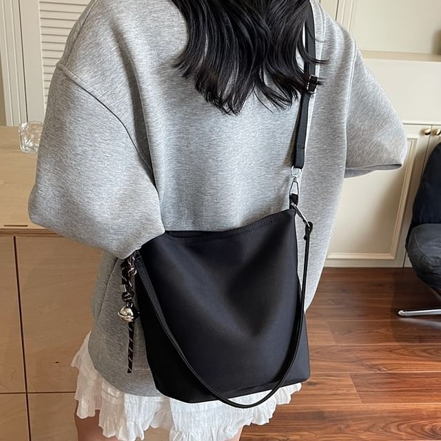 Skyglow-Canvas Plain Bucket Bag