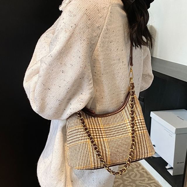 Skyglow-Chain Strap Houndstooth Crossbody Bag