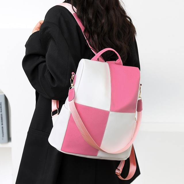 Skyglow-Checkerboard Multi-Pocket Backpack