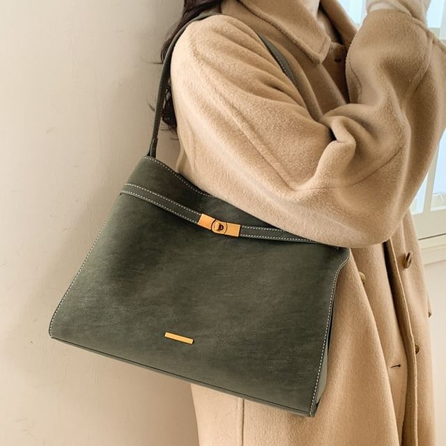 Skyglow-Contrast Stitching Buckled Crossbody Bag