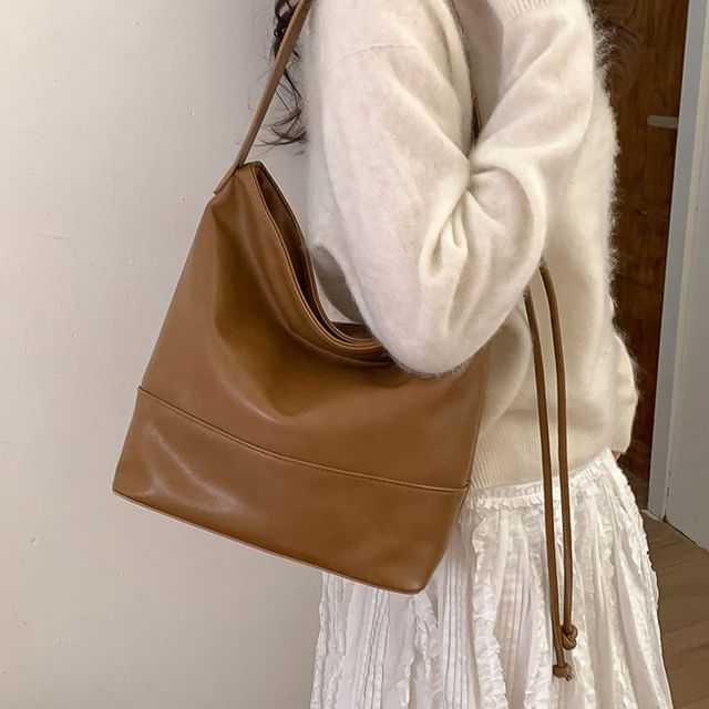 Skyglow-Drawstring Faux Leather Shoulder Bag