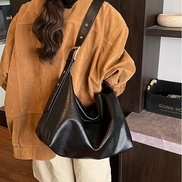 Skyglow-Faux Leather Plain Shoulder Bag