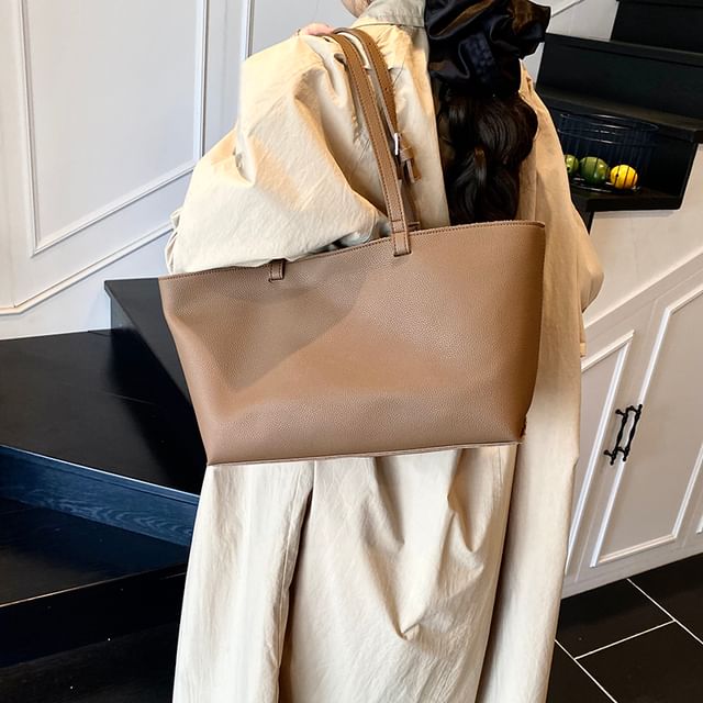 Skyglow-Faux Leather Plain Shoulder Bag