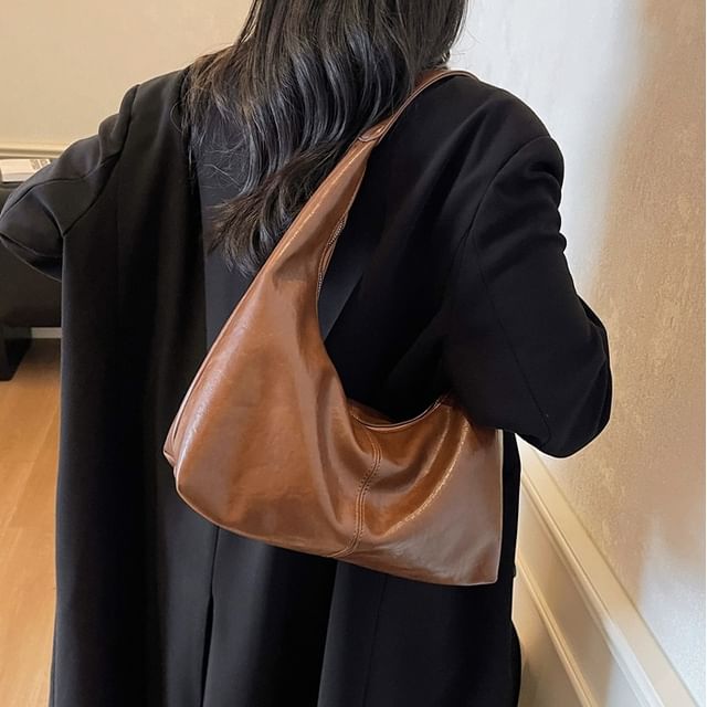 Skyglow-Faux Leather Plain Zip Shoulder Bag