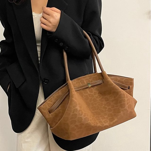 Skyglow-Leopard Print Faux Leather Tote Bag