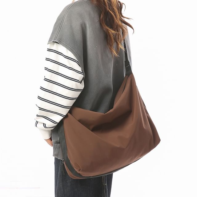 Skyglow-Plain Nylon Crossbody Bag