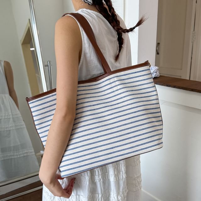 Skyglow-Striped Tote Bag