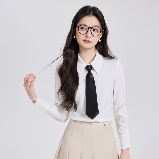 Skyheart-Long Sleeve Collared Plain Concealed Button Shirt