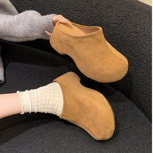Sleeko-Faux Suede Flat Mules