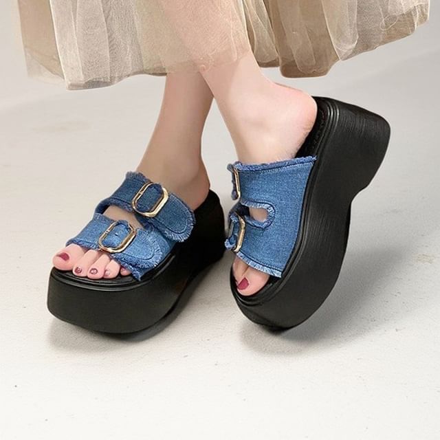 Sleeko-Platform Buckled Denim Slide Sandals