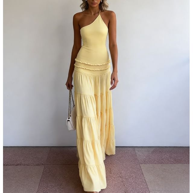 Sosana-Spaghetti Strap Plain Open-Back Tiered Maxi Dress