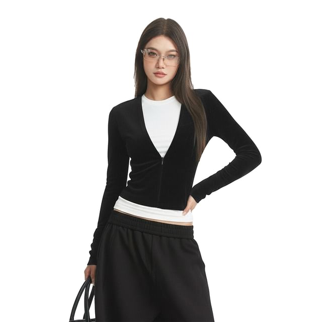 SPUCIKLEI-Mock Two-Piece Long-Sleeve Two Tone Crop Top