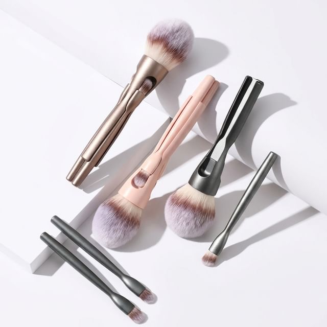 Stapi-4 in 1 Magnetic Makeup Brush