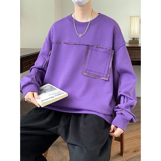 Stone Leo-Crewneck Pocketed Sweatshirt