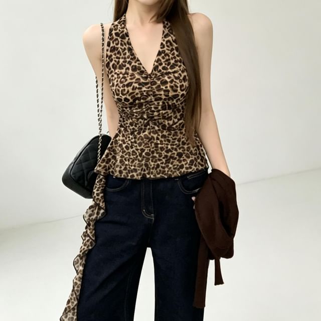 Strawolf-Halter Neck Leopard Print Crop Top