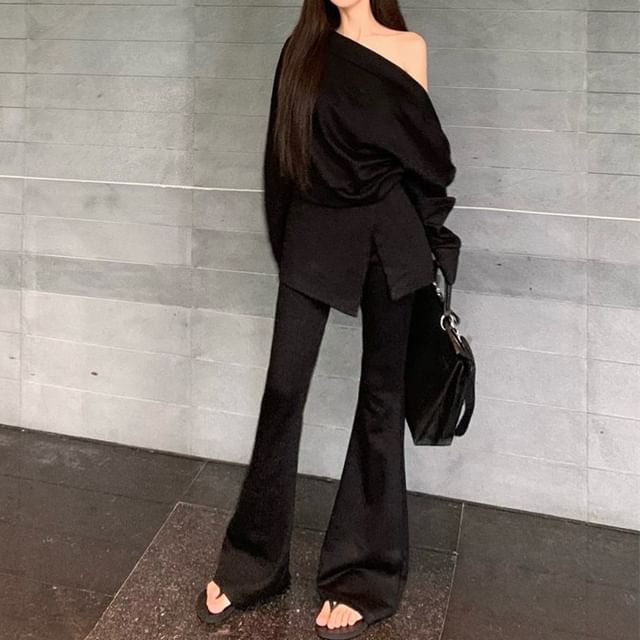 Strawolf-Set Cold-Shoulder Long-Sleeve Plain Asymmetrical Slit Blouse High Waist Flared Pants