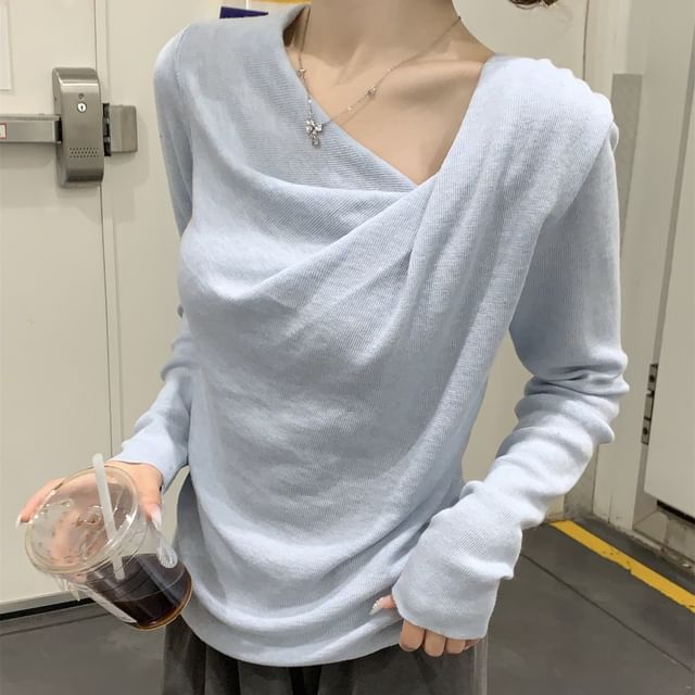 Striinkie-Long-Sleeve V-Neck Plain Asymmetrical Knit Top