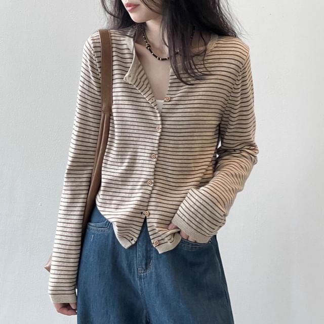Striinkie-Round Neck Striped Cardigan