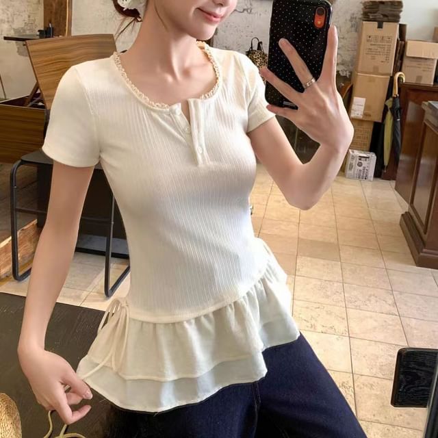 Striinkie-Short-Sleeve Half Buttoned Flowy Top