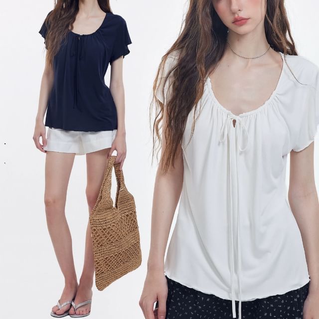 Striinkie-Short-Sleeve V-Neck Plain Blouse