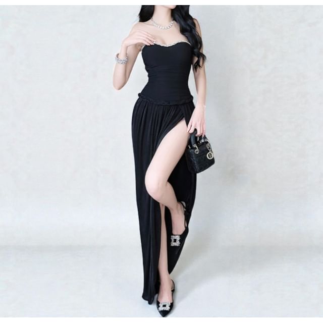 Sugarcoat-Sleeveless Sequin Panel Plain Slit Maxi Dress
