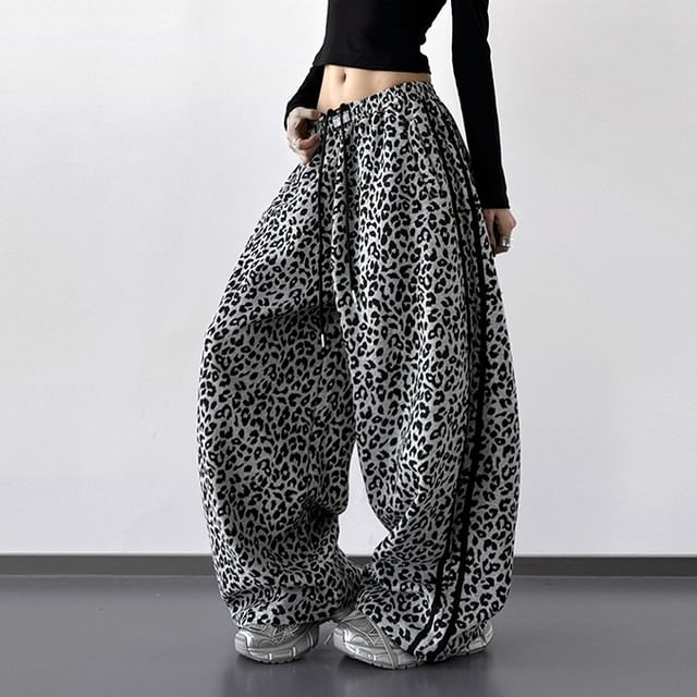 Superduper-Drawstring Waist Leopard Print Striped Baggy Sweatpants