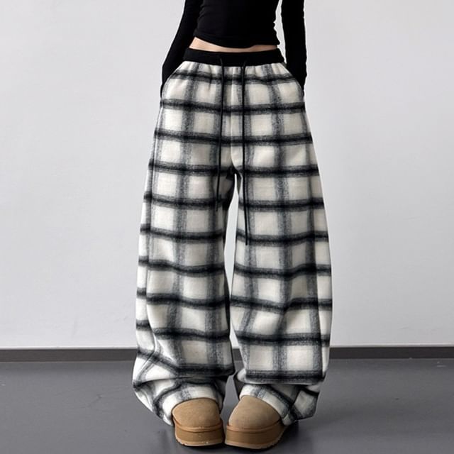 Superduper-Drawstring Waist Plaid Baggy Sweatpants