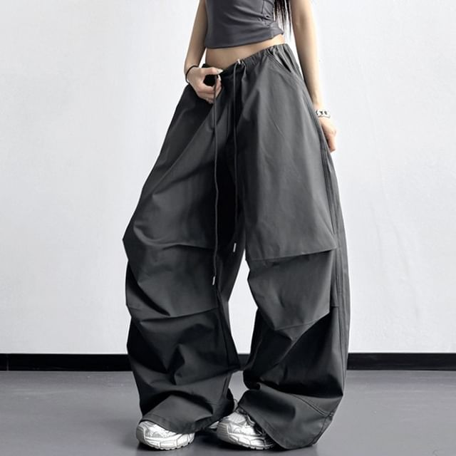 Superduper-Drawstring Waist Plain Baggy Parachute Pants
