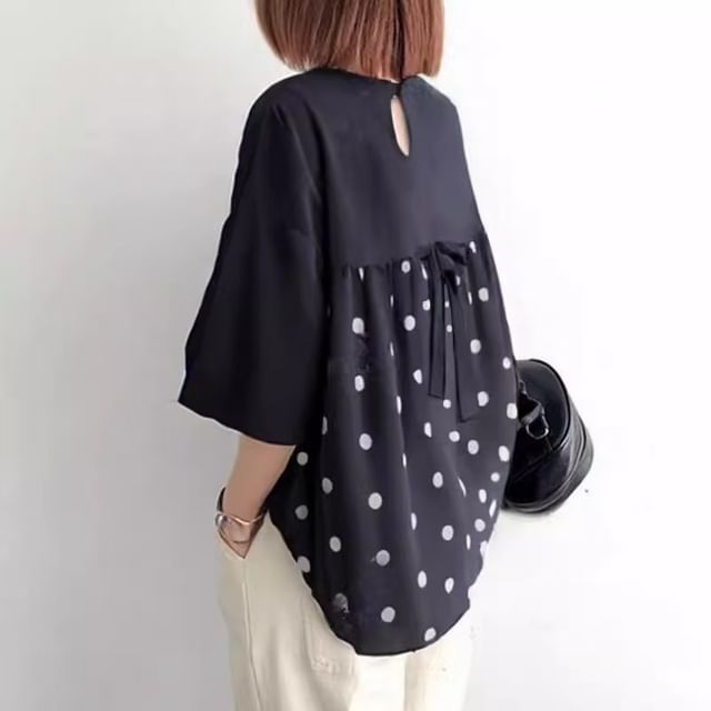 Supernova-34-Sleeve Round Neck Dotted Panel Top