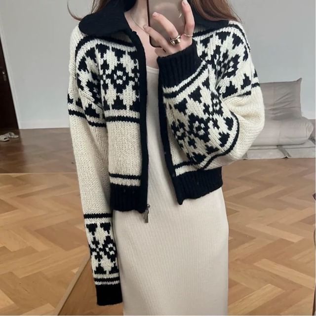 Supernova-Collared Jacquard Zip-Up Cardigan