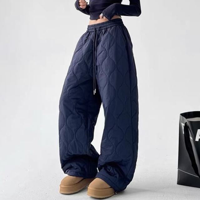 Supernova-Drawstring Waist Plain Quilted Baggy Pants