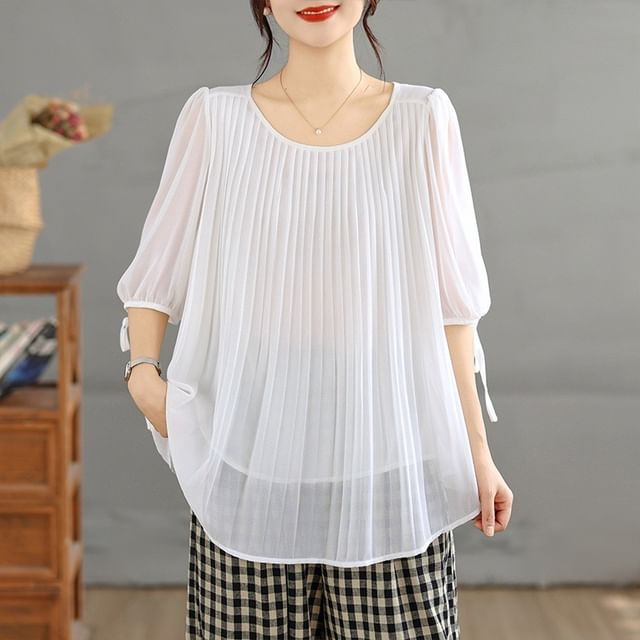 Supernova-Elbow-Sleeve Scoop Neck Plain Pleated Blouse