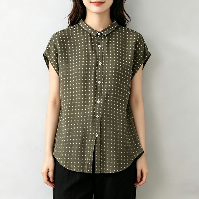 Supernova-Sleeveless Collared Dotted Button Up Shirt