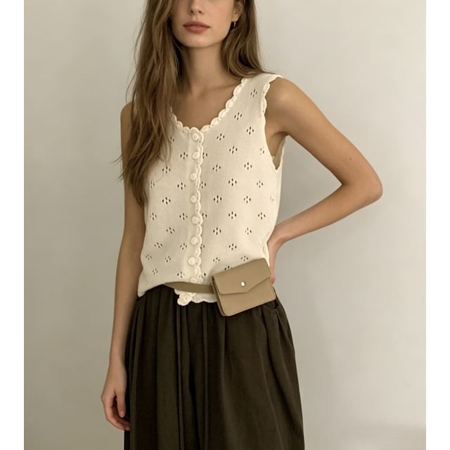 Sweet Amour-V-Neck Plain Crochet Knit Vest