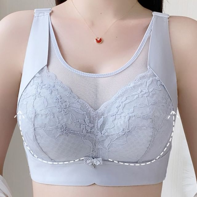 Sweet Lavendra-90B - 105D Plus Size Plain Mesh Panel Lace Wireless Bra