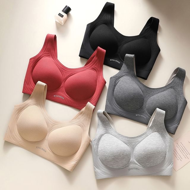 Sweet Lavendra-90B - 105E Plus Size Plain Seamless Bra
