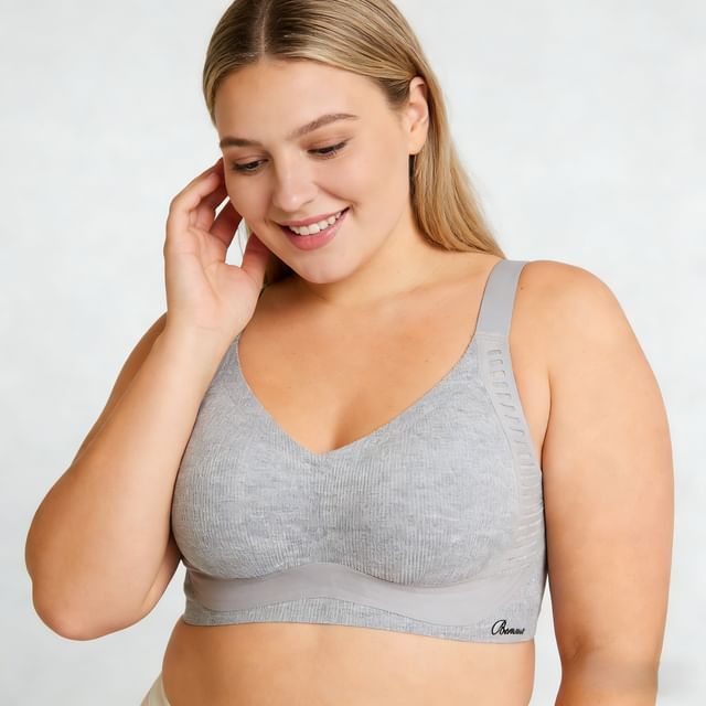 Sweet Lavendra-90B - 105E Plus Size Seamless Bra Top