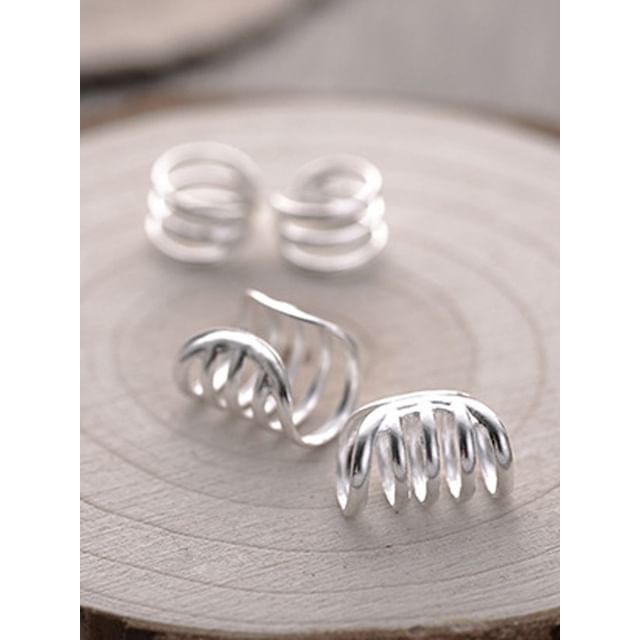 Tinseltown-Layered Alloy Ear Cuff