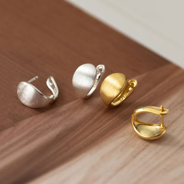 Tinseltown-Oval Alloy Stud Earring