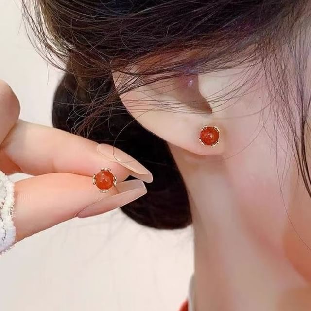 Toinianimos-Cabochon Stud Earring