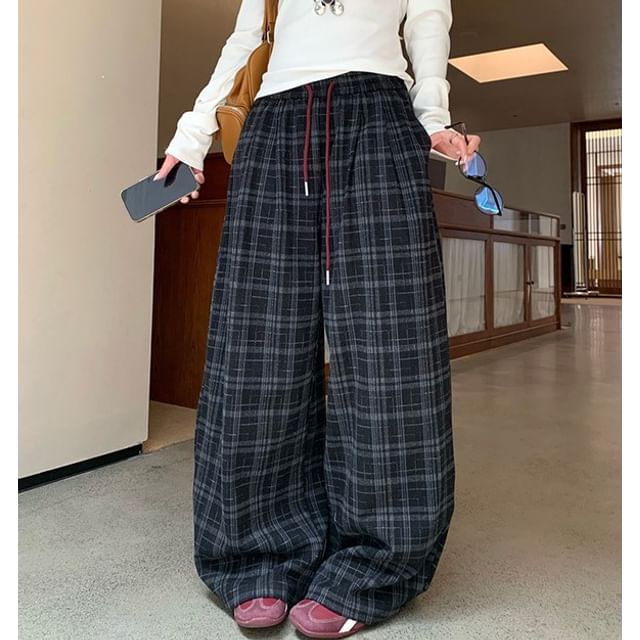 Trendycas-Drawstring Waist Plaid Baggy Pants