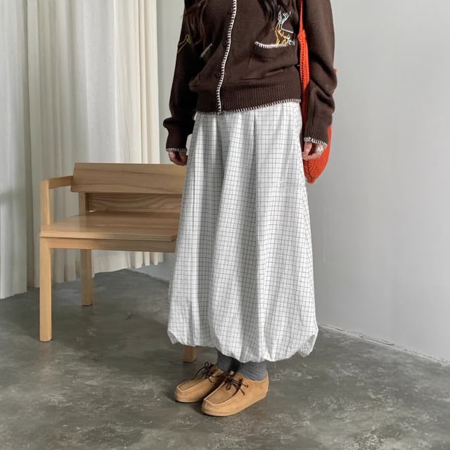 Trendycas-Elastic Waist Grid Maxi Bubble Skirt