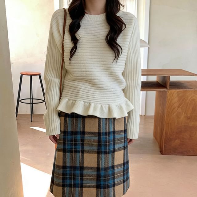 Trendycas-Long-Sleeve Crew Neck Plain Ruffle Hem Sweater