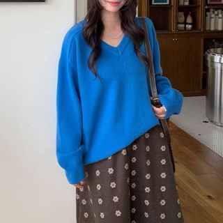 Trendycas-Long-Sleeve V-Neck Plain Sweater