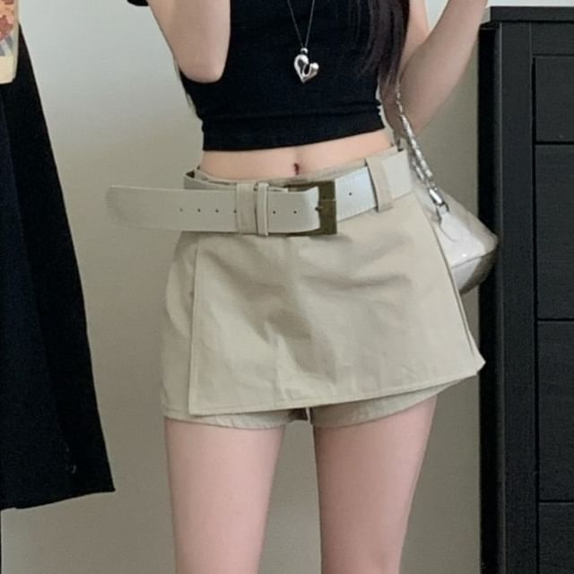 Trendycas-Mid Rise Plain Mini Skort