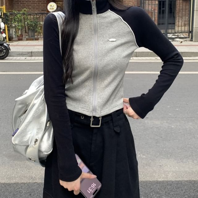 Trendycas-Mock Neck Zip-Up Two Tone Cardigan